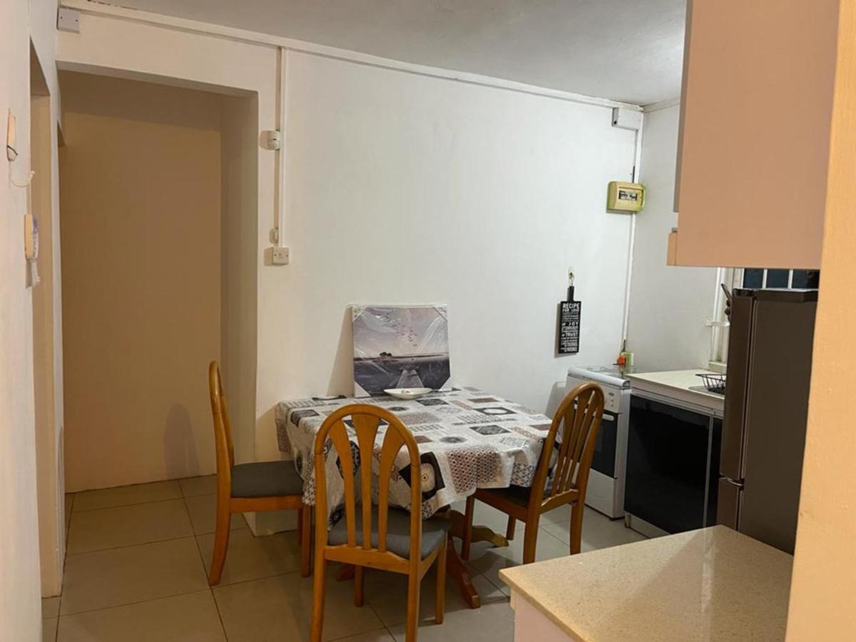 Pereyber 2 Room Appartment Pereybere Beach Exterior foto